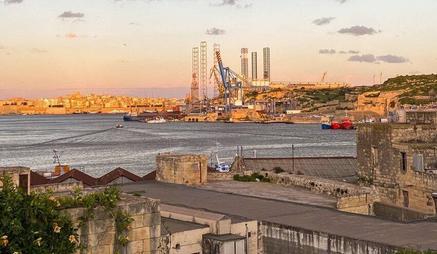  Ir-rigs Li Jinsabu F’Palumbo Shipyards Se Jitneħħew Minn Malta
