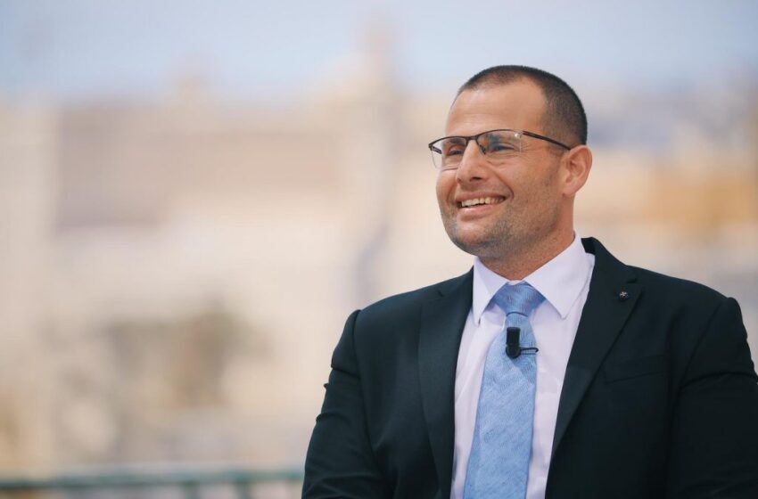  “Qed Inħares Lejn Il-Ftuħ Għat-Turiżmu B’Ottimiżmu U B’Kawtela” – Il-Prim Ministru