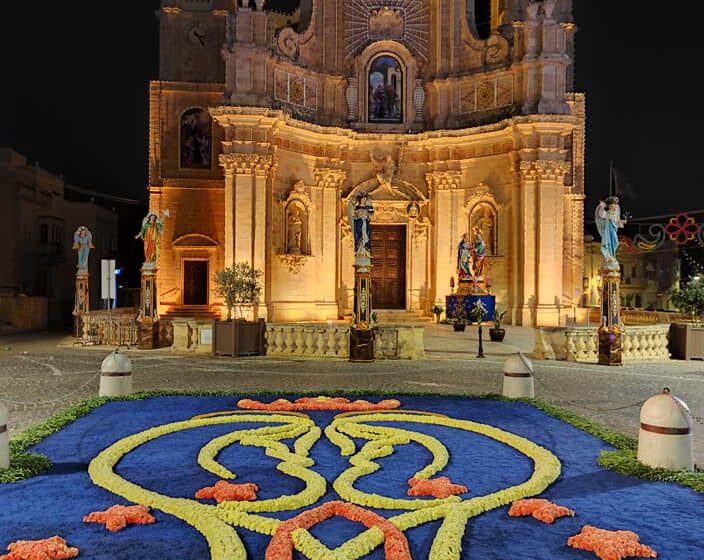  Issir L-Infiorata F’Nofs Tal-Pjazza Fl-Għarb