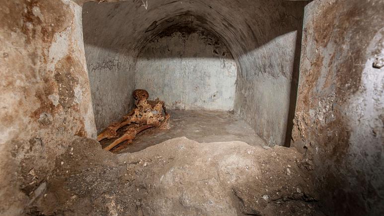  F’Pompeii – “Wieħed Mill-Iskeletri L-Aktar Ippreservati Li Qatt Instabu F’Din Il-Belt Antika”