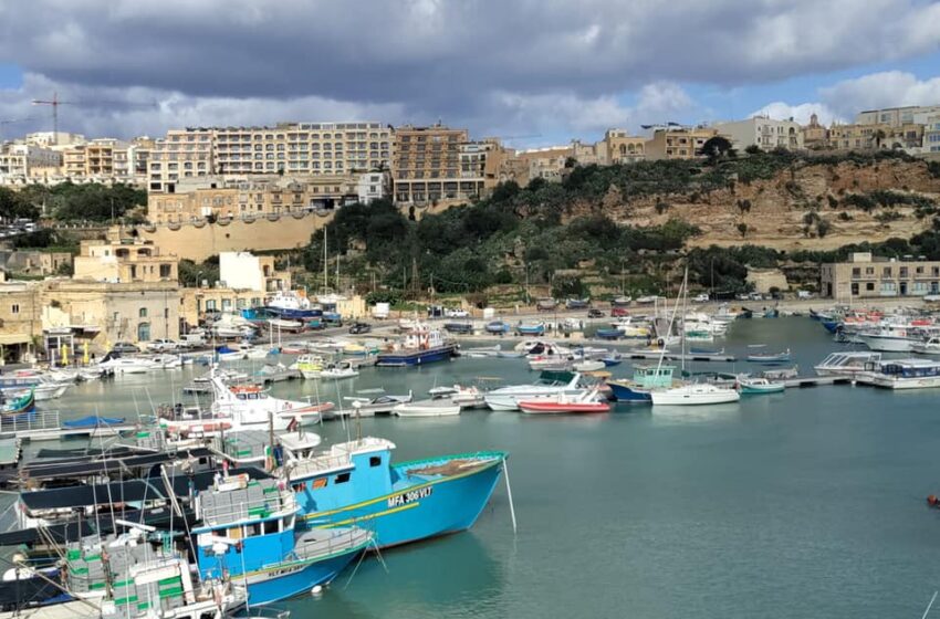  “Min Hu L-Aqwa Jħawwel – Din Hi S-Sitwazzjoni Fil-Port Tal-Imġarr, Għawdex” – Alex Borg