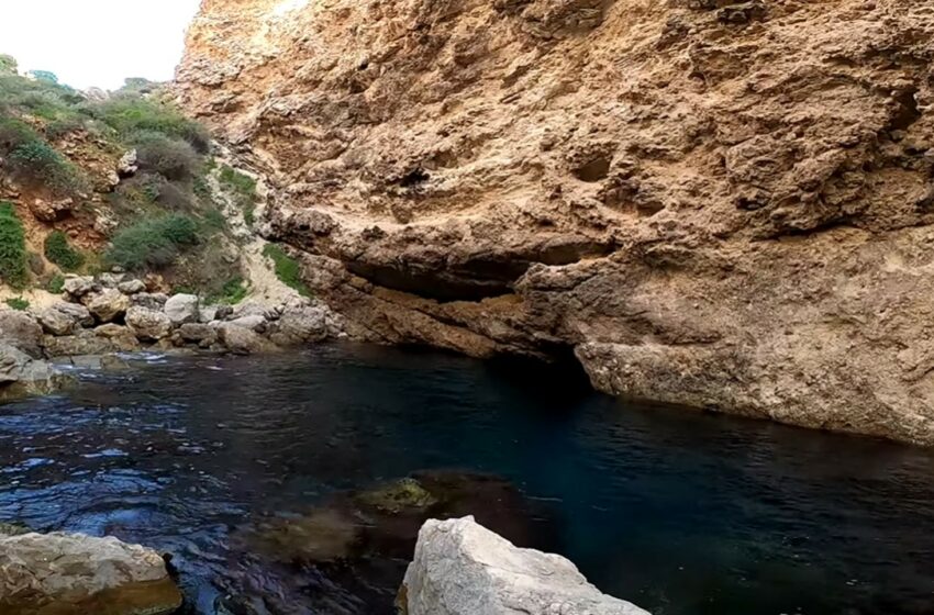  Bil-Filmat: Kont Taf Li Fil-Limiti Tal-Qrendi Hemm Parti Fil-Baħar Magħluqa F’Pixxina Naturali?